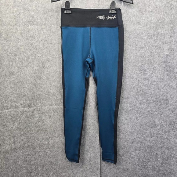 Evree Bella Heart Leggings‎ Woman Medium Black Blue Sweat-Wicking Low-Impact - Picture 1 of 7